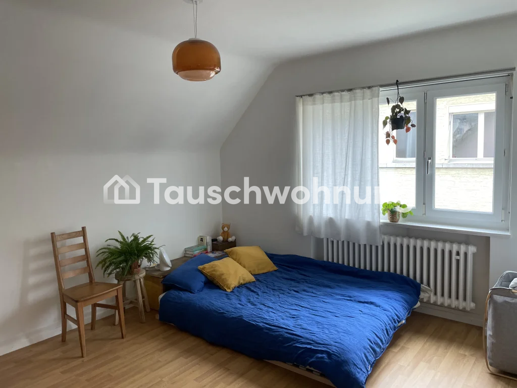 2 ½ rooms attic flat
